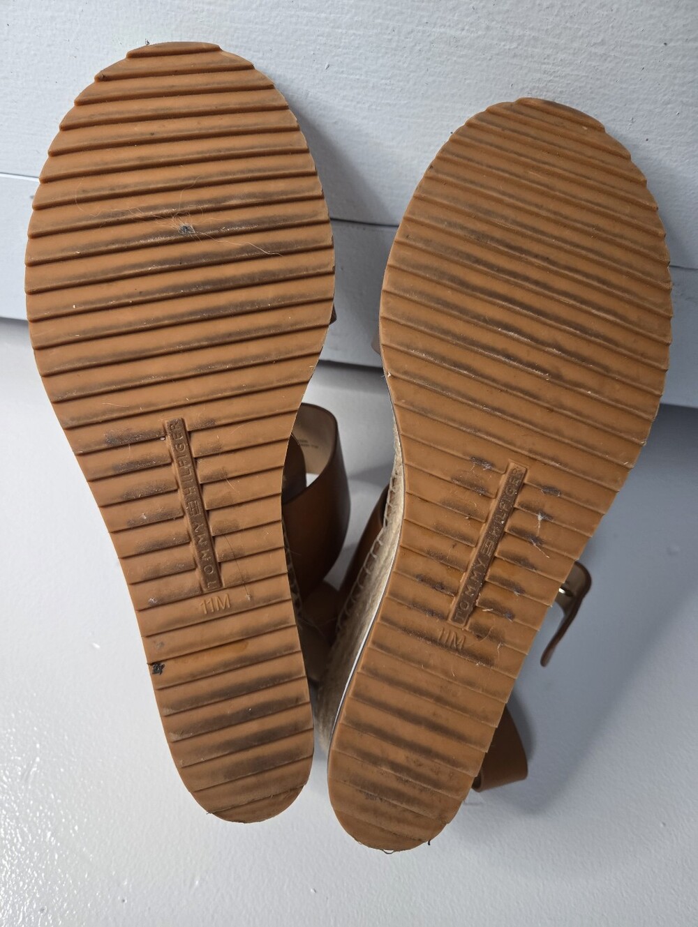 Tommy Hilfiger Wedge Sandals Size 11 - Picture 7 of 11